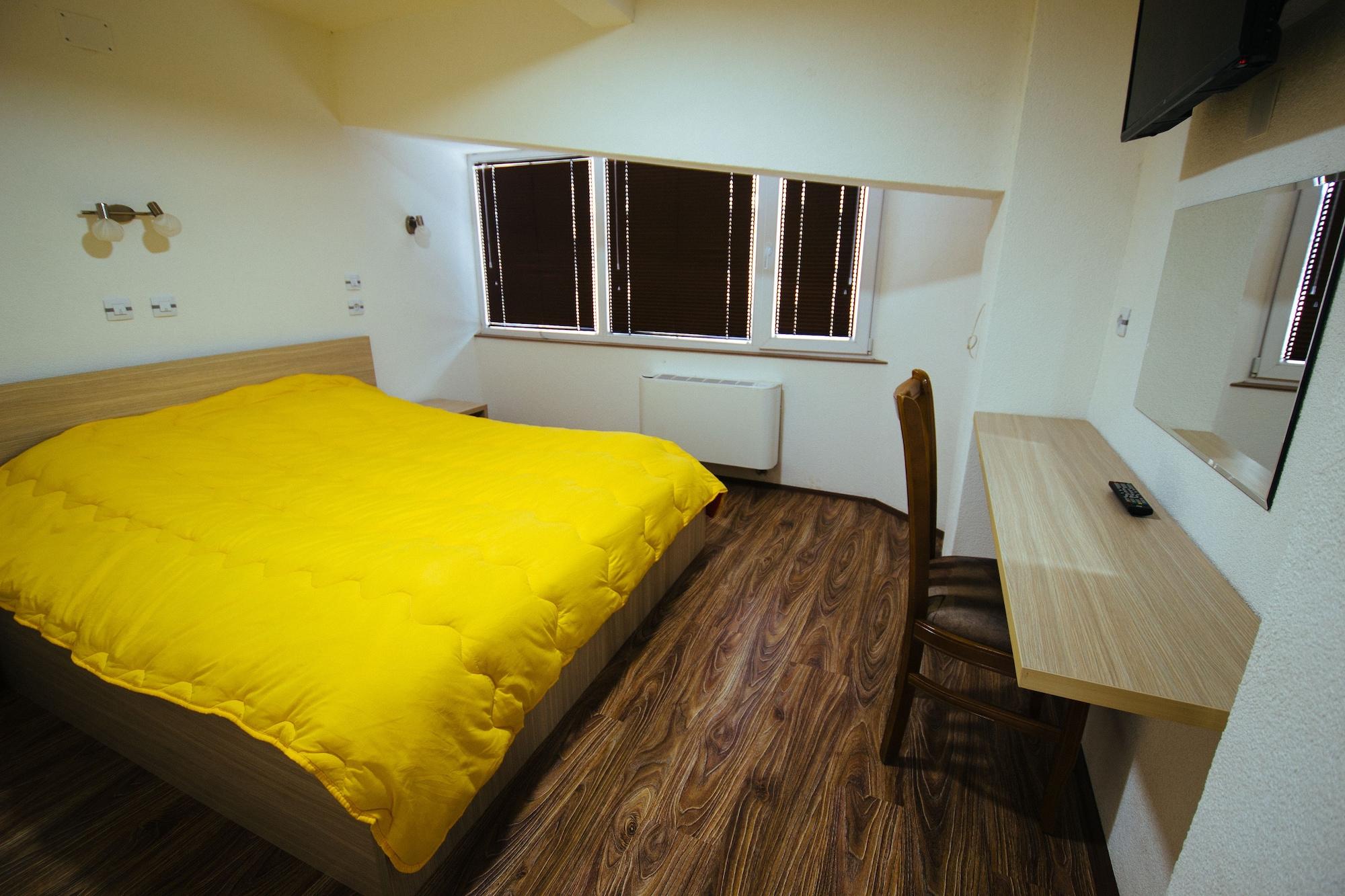 Hotel Kristal Palas Prilep Ngoại thất bức ảnh